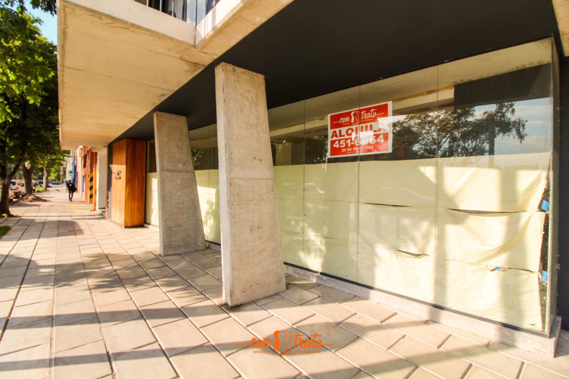 Local esquina  en General Paz de 170mts! con EXCELENTE RENTA!