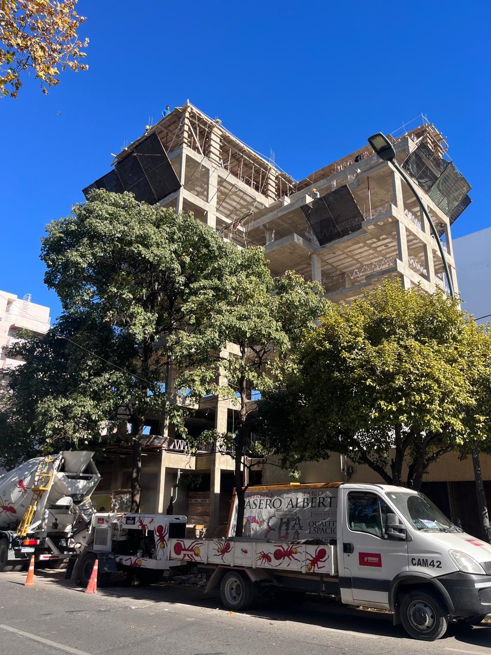 Local apto gastronomia en venta General Paz calle Pringles