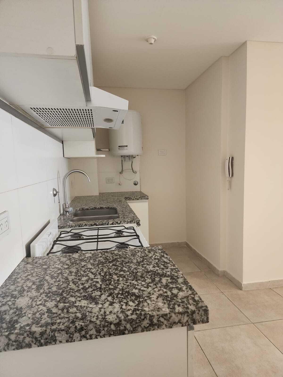 ZAFIRA COLÓN DEPTO EN VENTA 2º PISO EXT C/RENTA Y BALCÓN !