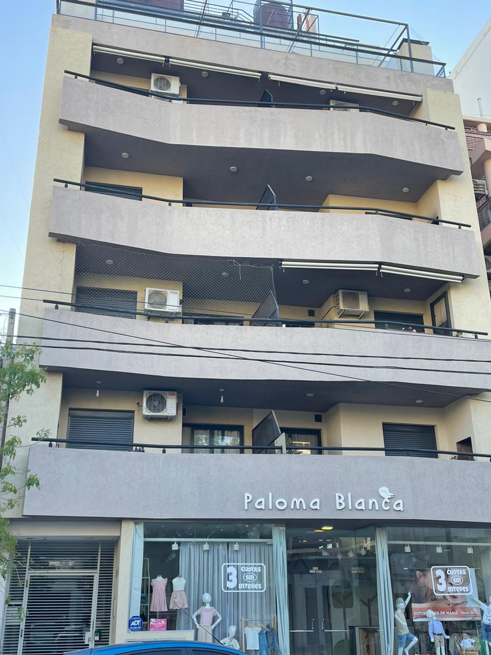 Hermoso Dto en  Ovidio Lagos 56 -  1 dorm. c/ balcon - Calefactor y AA CC