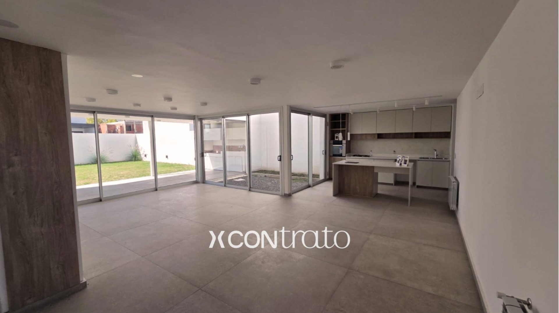 Casa c/ESCRITURA! de 220 m2 Cub  y 360 m2 Terreno en Bº Campo Chico  Urbanización Residencial