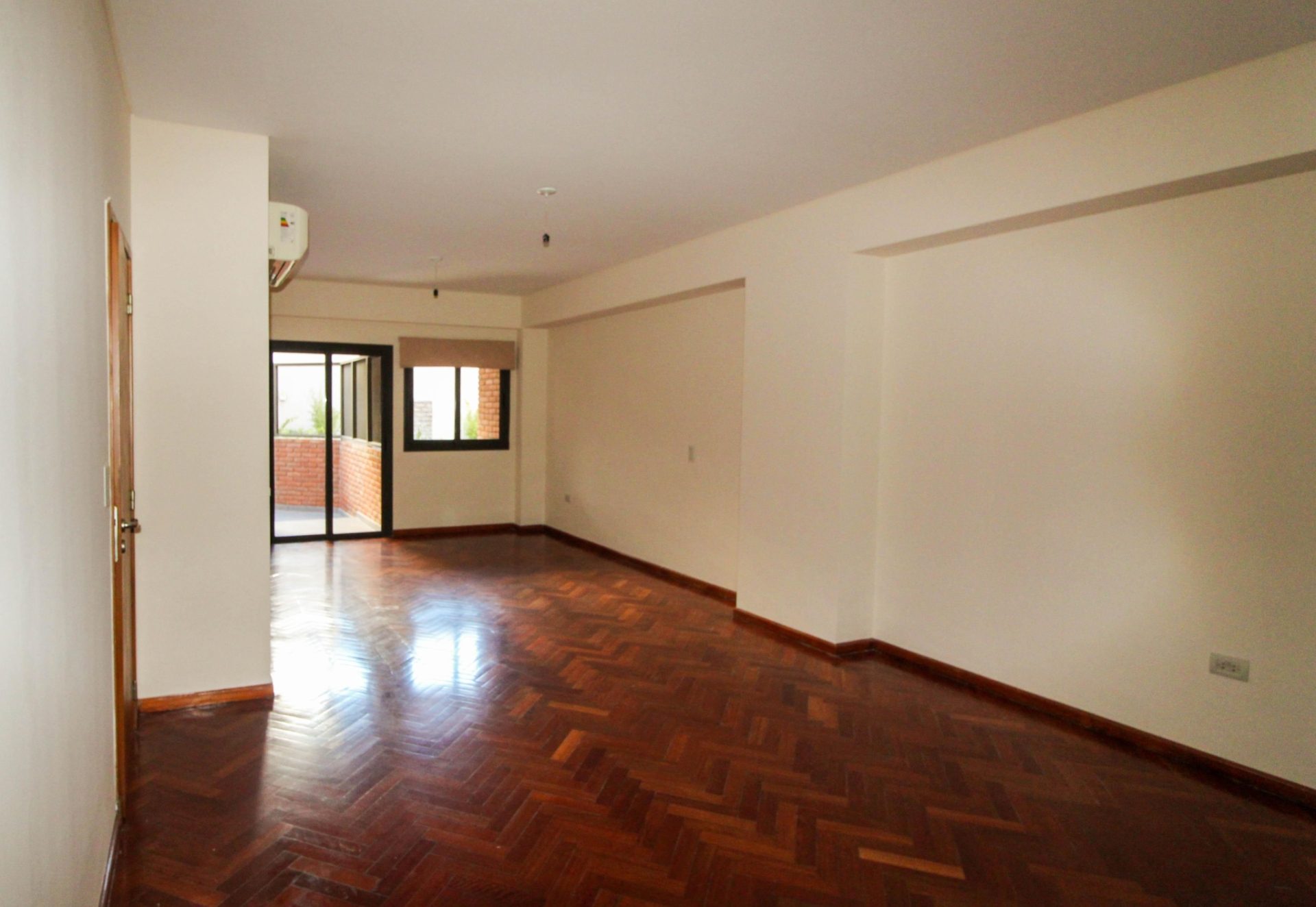 Amenities Cochera PLANTA BAJA!!!!