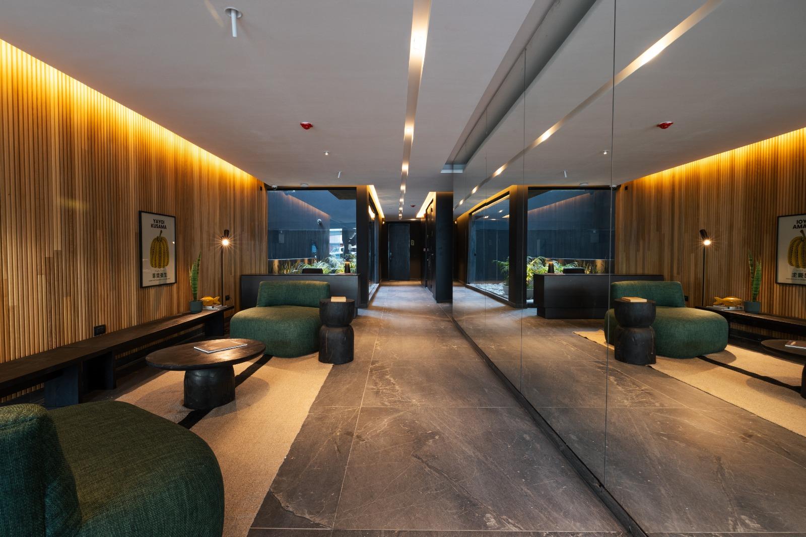 BALCÓN Y ASADOR PROPIO