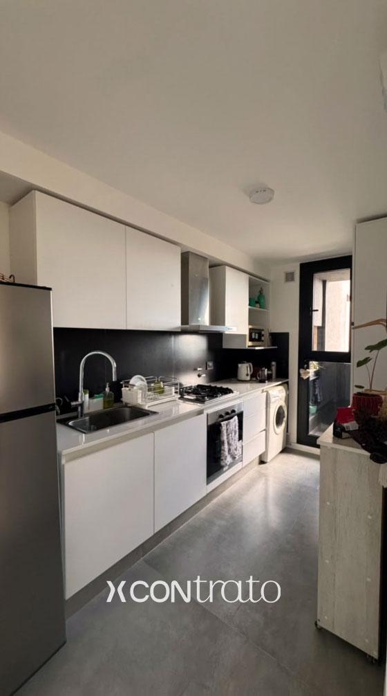 Departamento a la venta de 1 dormitorio con renta en Casanova 5