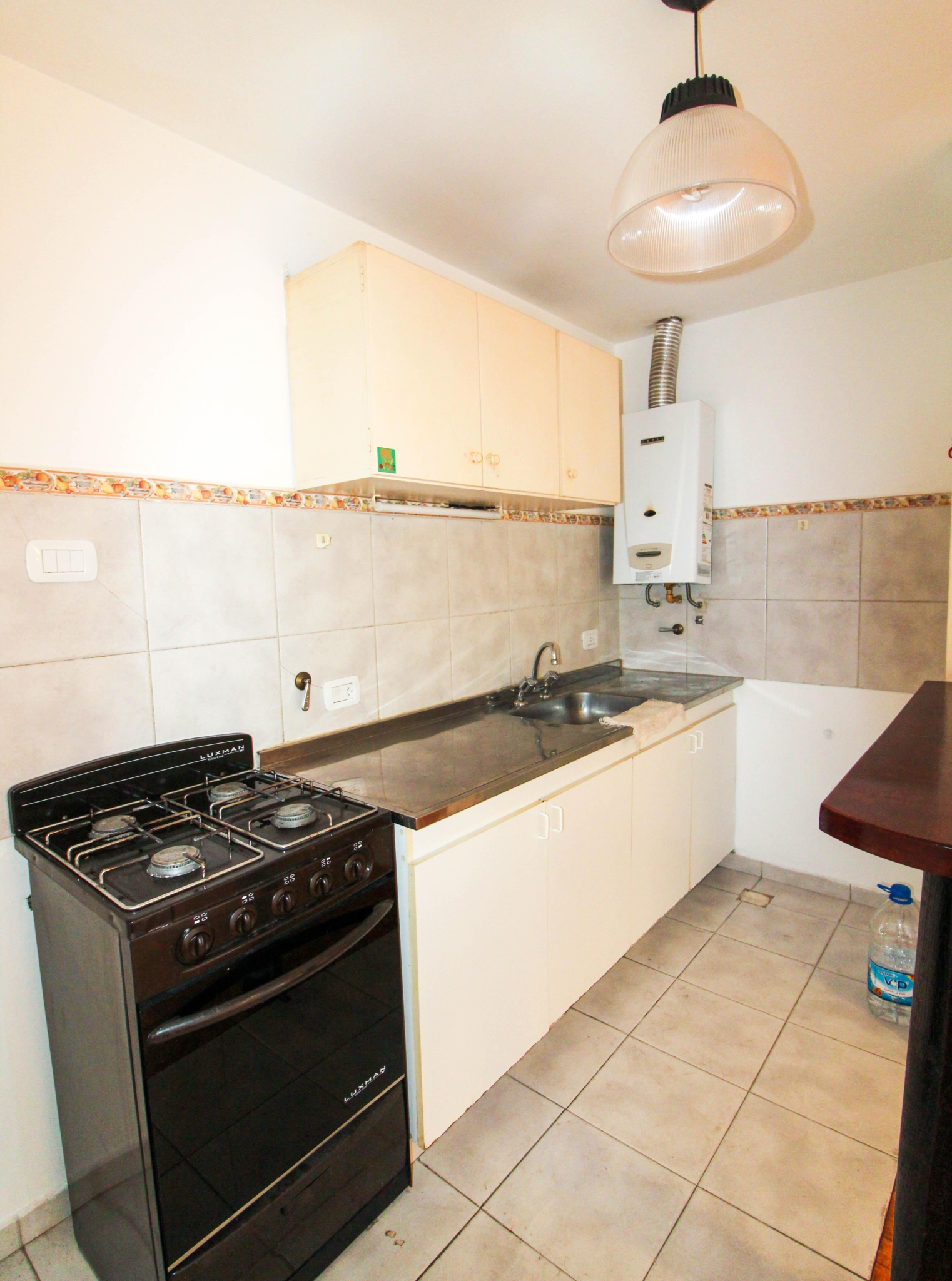 Departamento de 1 dormitorio en Montevideo al 400 Bº Güemes