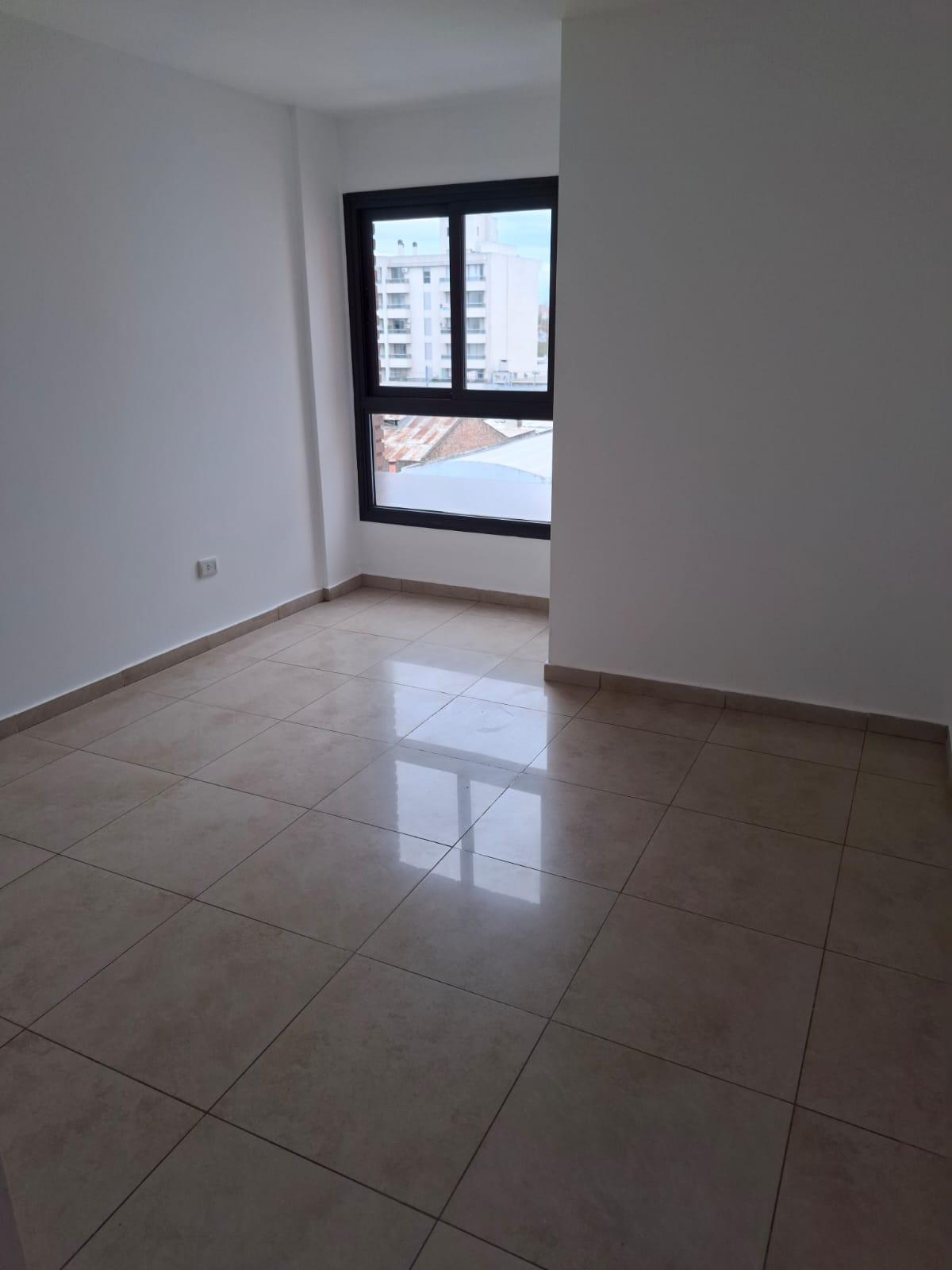 1 dormitorio c/balcón 5º piso!! Esquiú al 400 Barrio General Paz