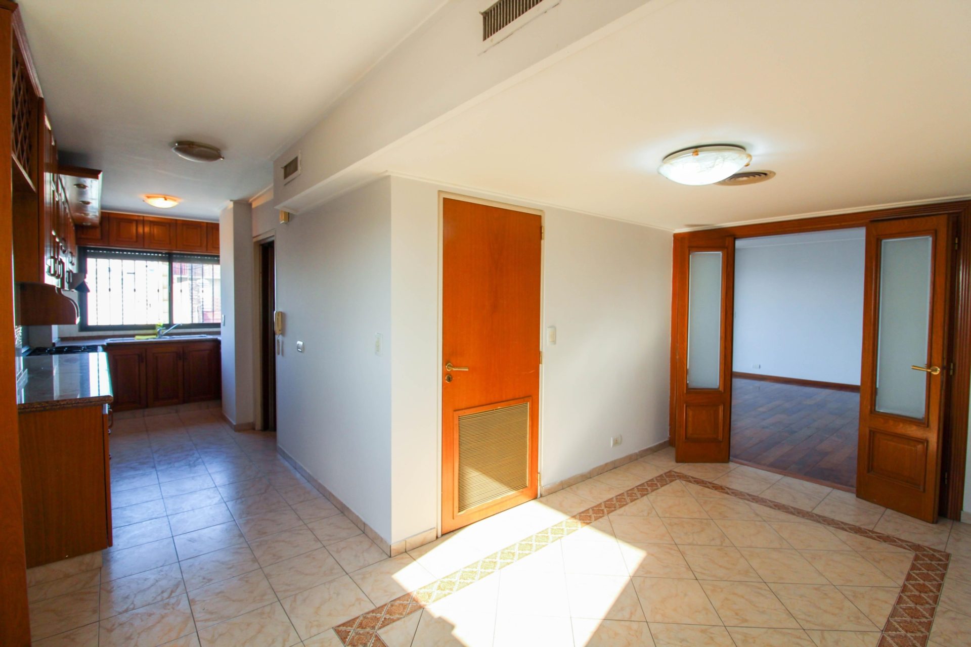 Exclusivo Piso Completo | 3 Suites | Cochera | Av. Colón 885 Piso alto!!!!