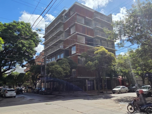 Excelente local comercial en Lima al 1500