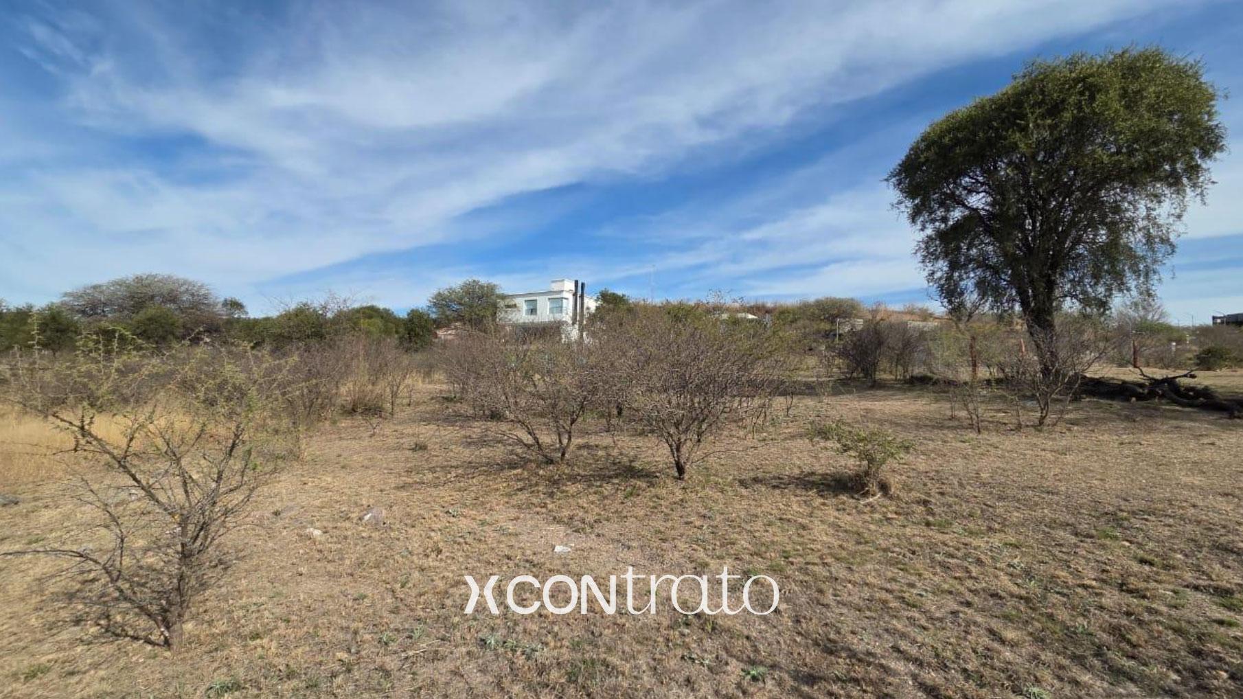 Terreno  a la venta en COLINAS DE LA DESEADA!!!