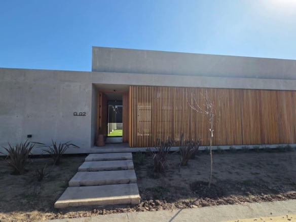 Casa a estrenar de 3 Dorm