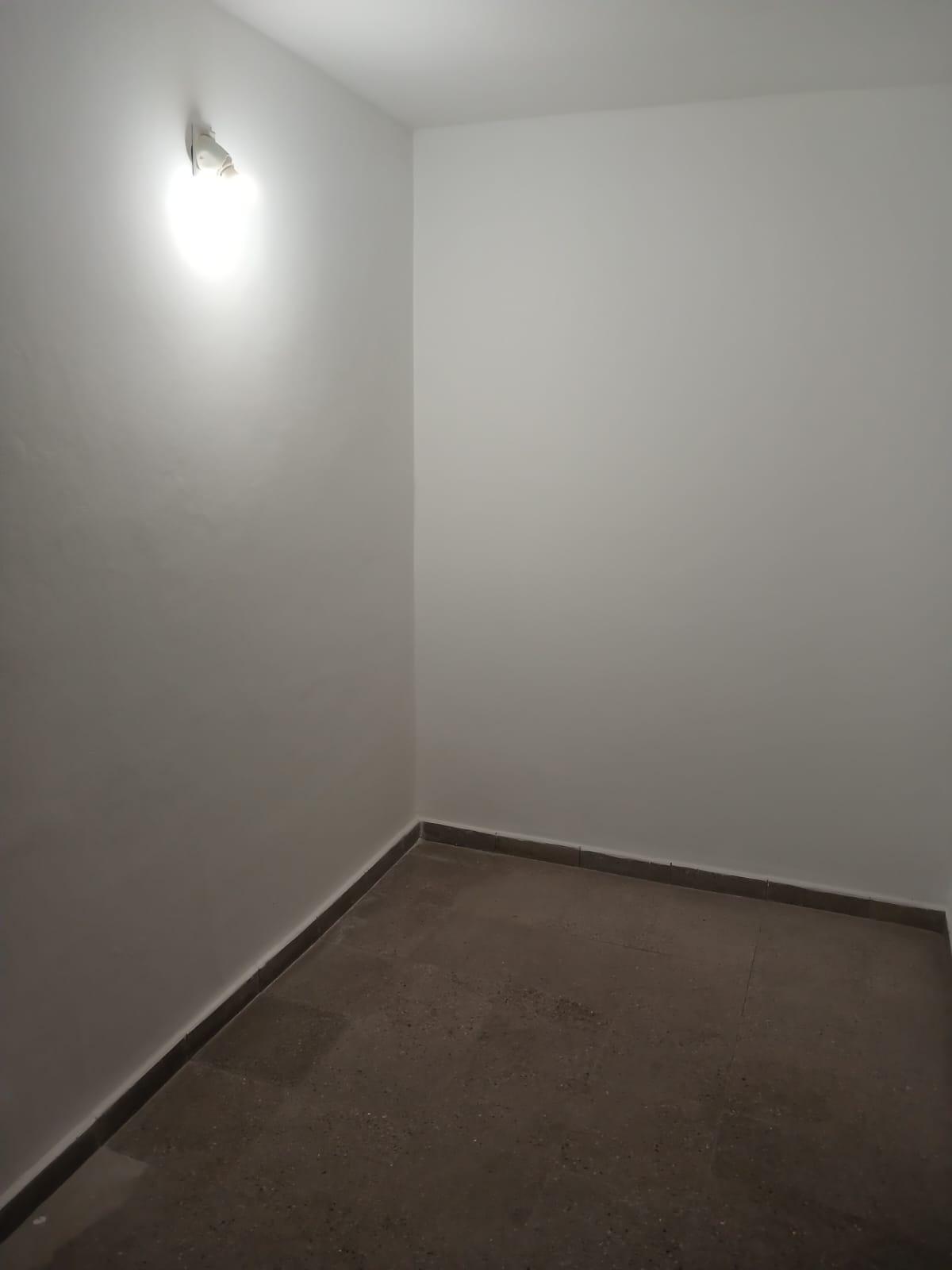 Dpto. 2 dorm. más escritorio c/patio SIN EXPENSAS – Bº Observatorio zona Tribunales II